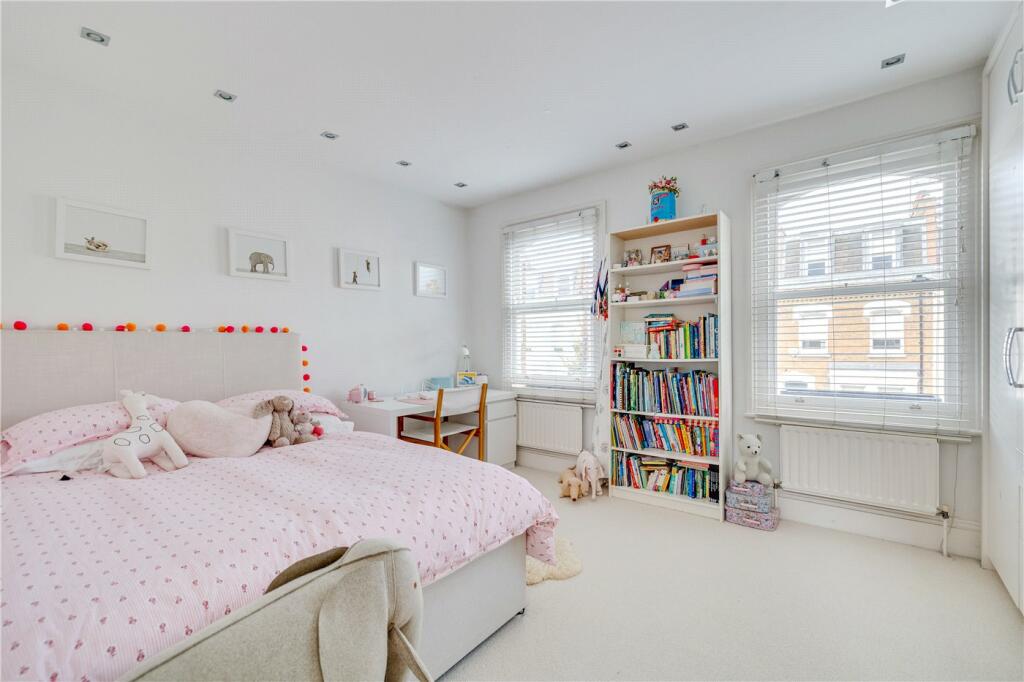 Property photo 8