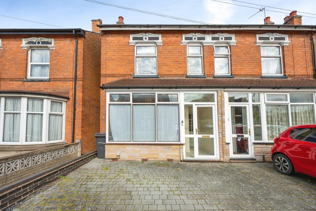 Main image of property: Oxford Road, Acocks Green, Birmingham