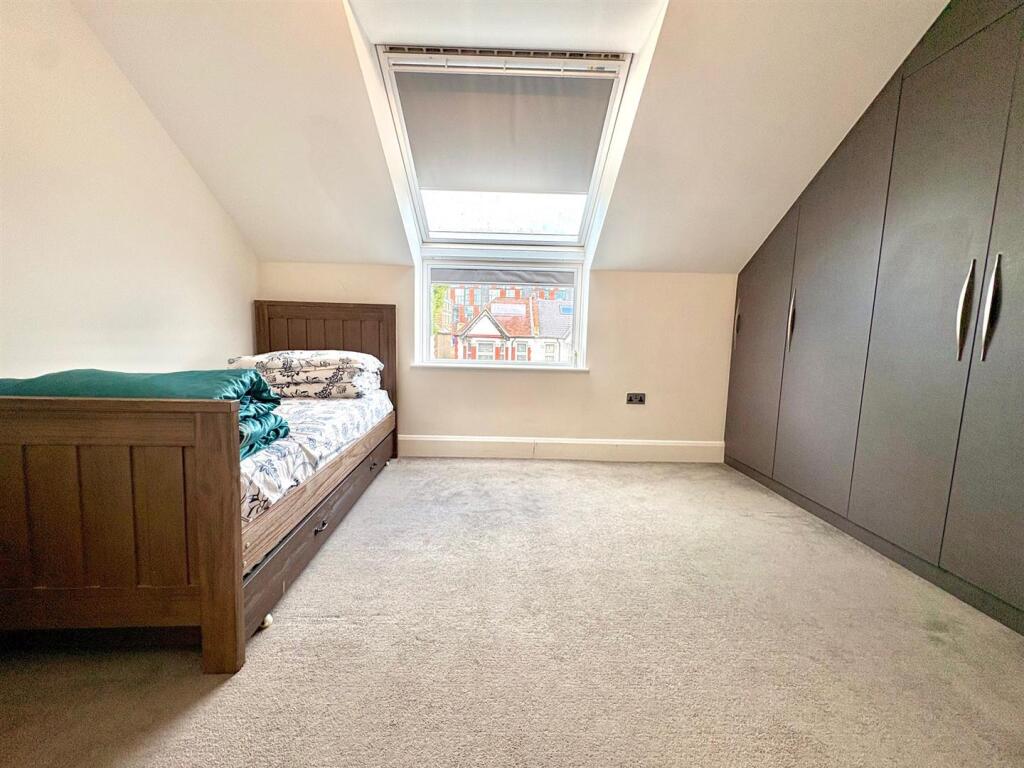 4 bedroom house for rent