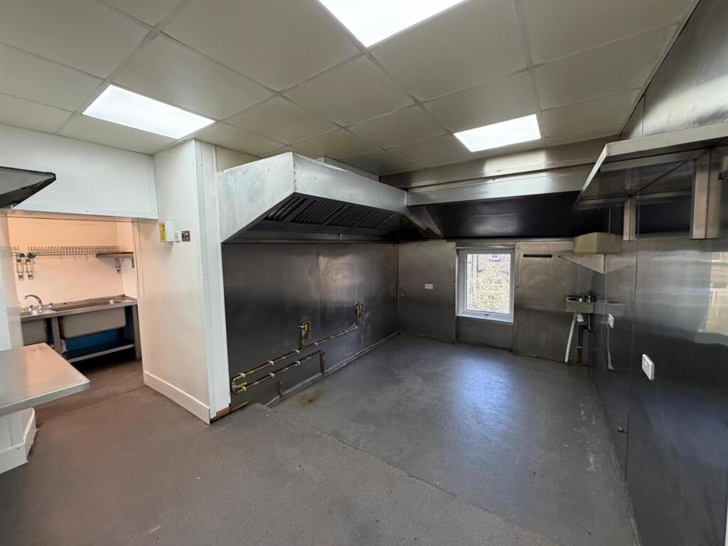 Additional image 4 of Kirkgate, Silsden