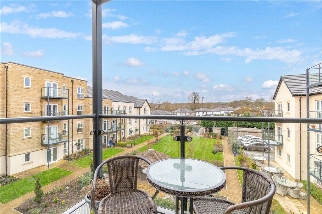 Apartment in Bradford, Menston - View 2