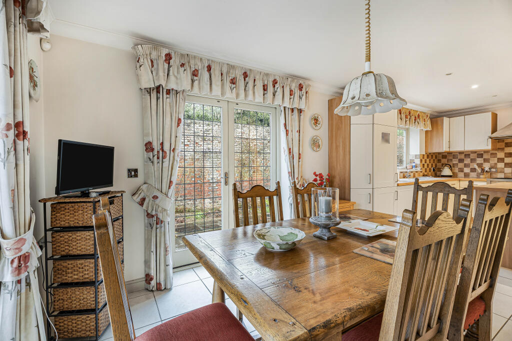 Additional image 16 of Monks Close, Redbourn, St. Albans, AL3