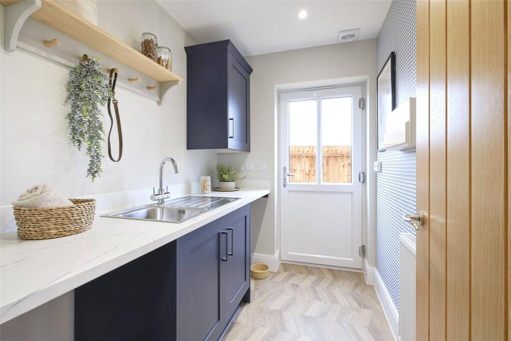 Plot 8 The Mickleton, Hartpury Meadows, Over Old Road, Hartpury, Gloucester, GL19 photo 4