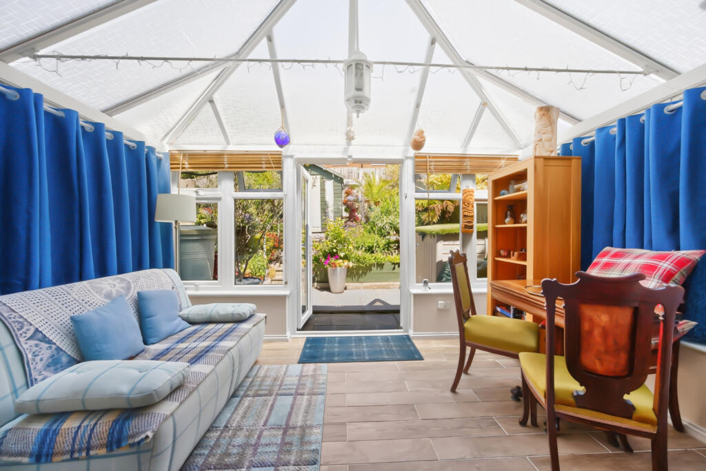 House in East Cowes, Osborne - View 2