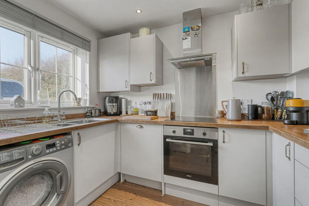 Meadow Walk, Workington, CA14 1DQ photo 2