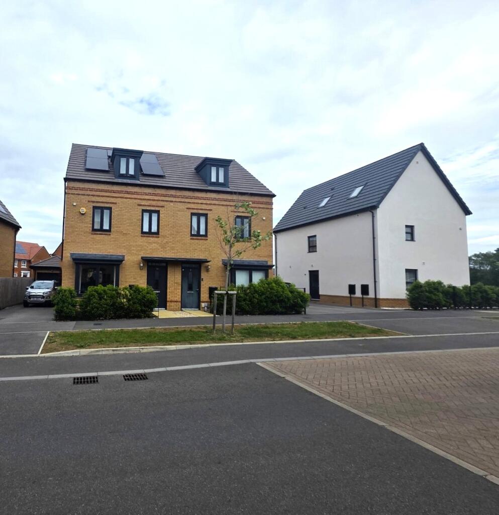 Main image of property: Baileys Crescent, Abingdon, OX14