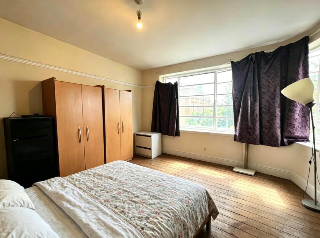 Main image of property: Myrdle Street, E1