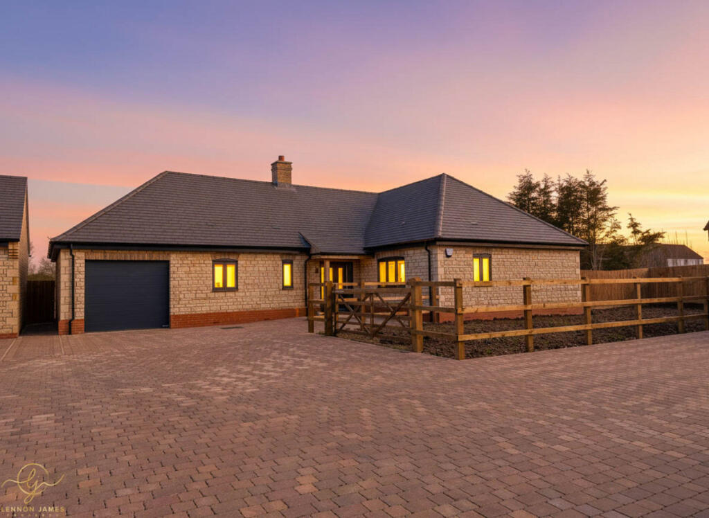 Main image of property: Poplar Gardens, Eastrea, PE7