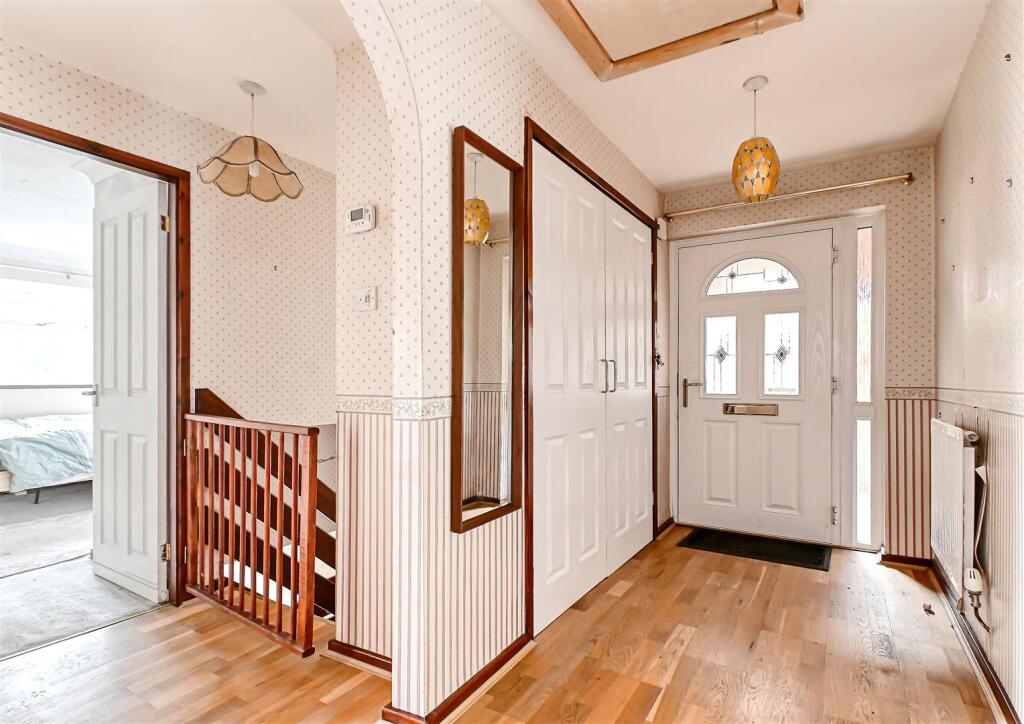 House in Bridgnorth, High Town, Oldbury - More