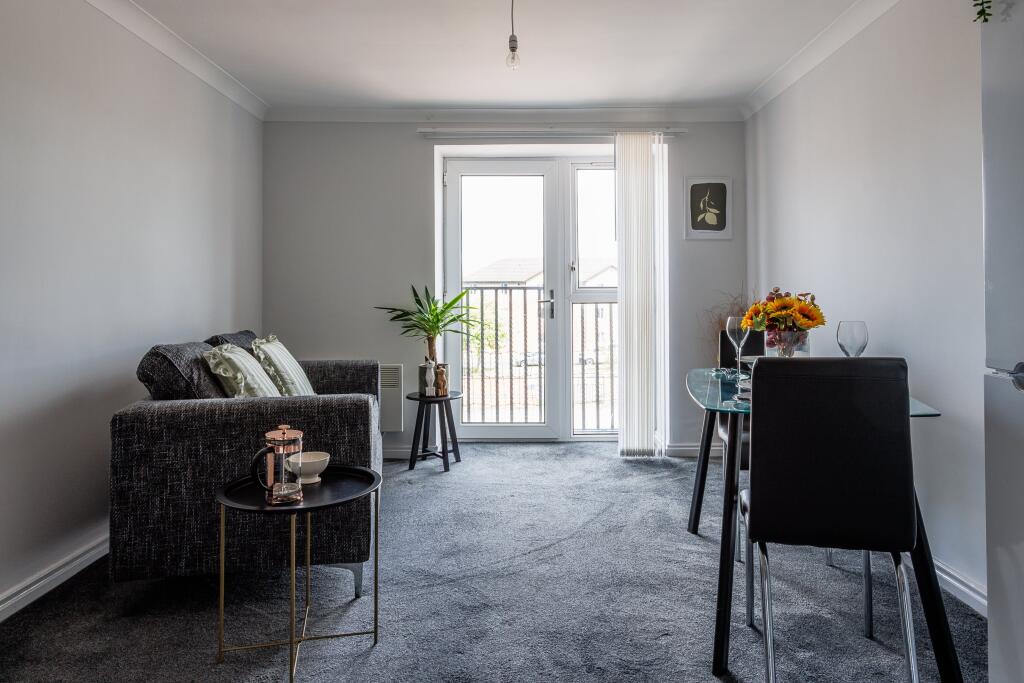Apartment in Stockton-on-Tees - View 4