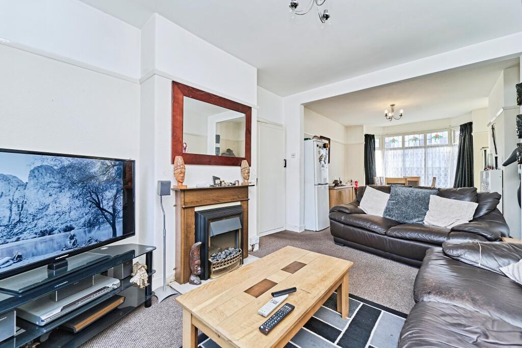 Additional image 3 of Lynton Avenue, West Bromwich, B71