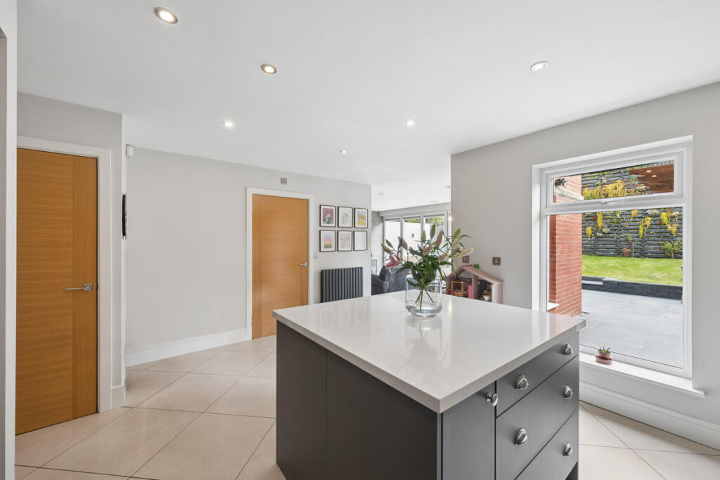 House in Leeds - View 4
