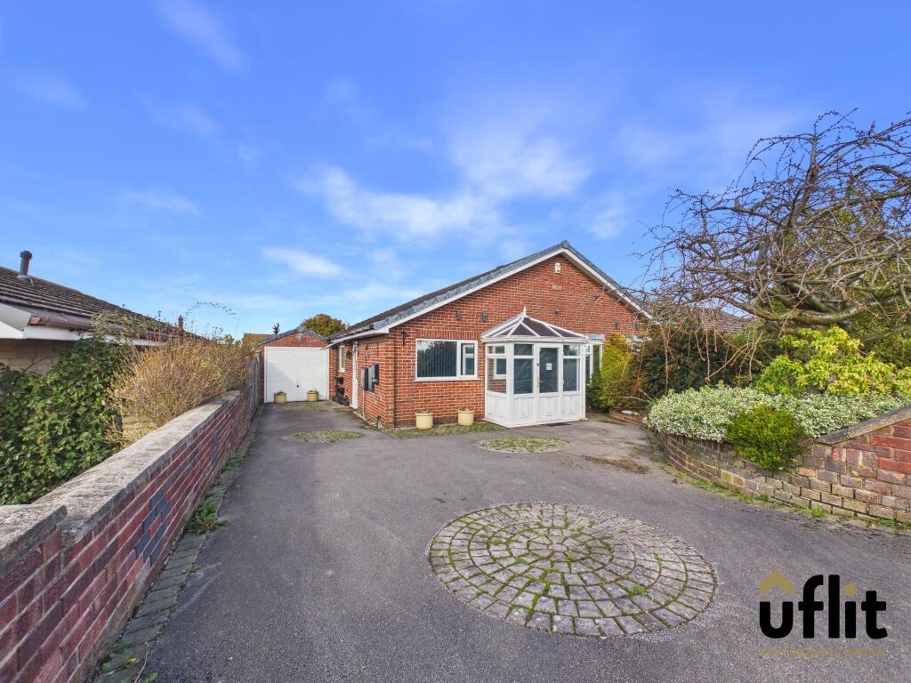 3-bed detached on Munsbrough Lane, Rotherham, £275,000