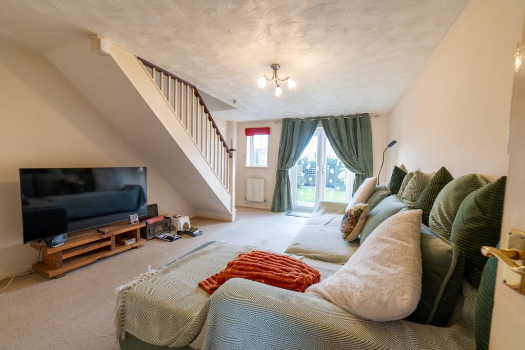 Ashlea Meadow, Bishops Cleeve, Cheltenham, GL52 photo 2