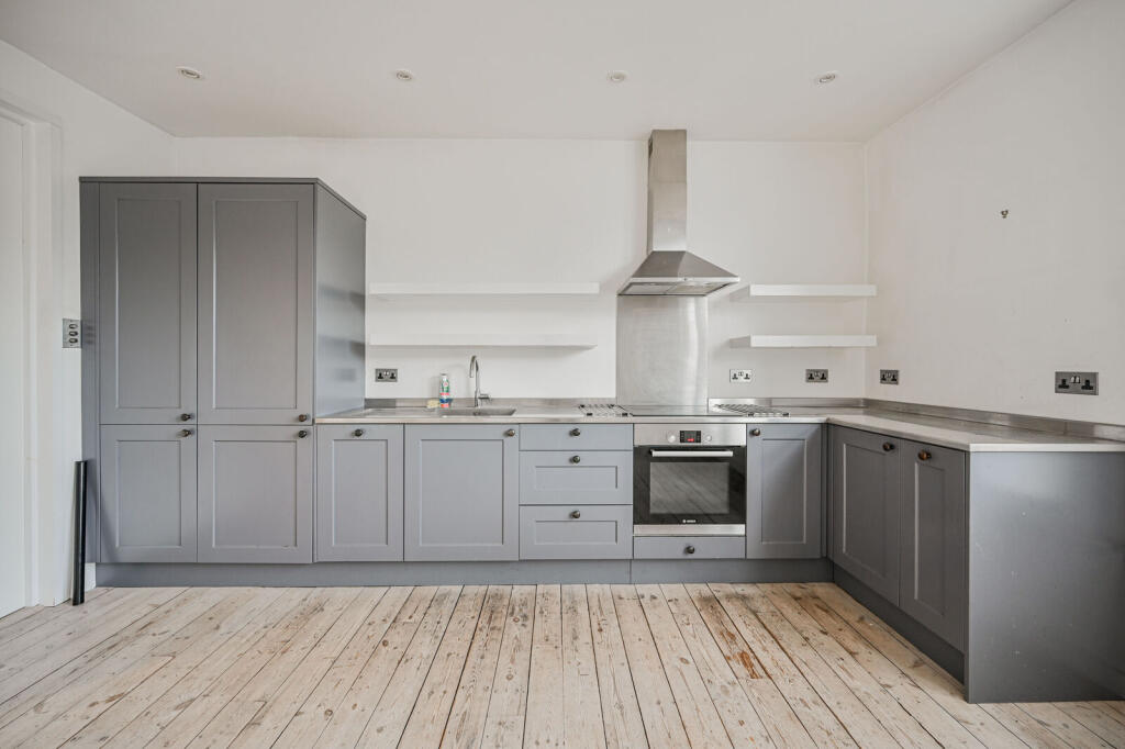 2 kambarių butas, 73 m²