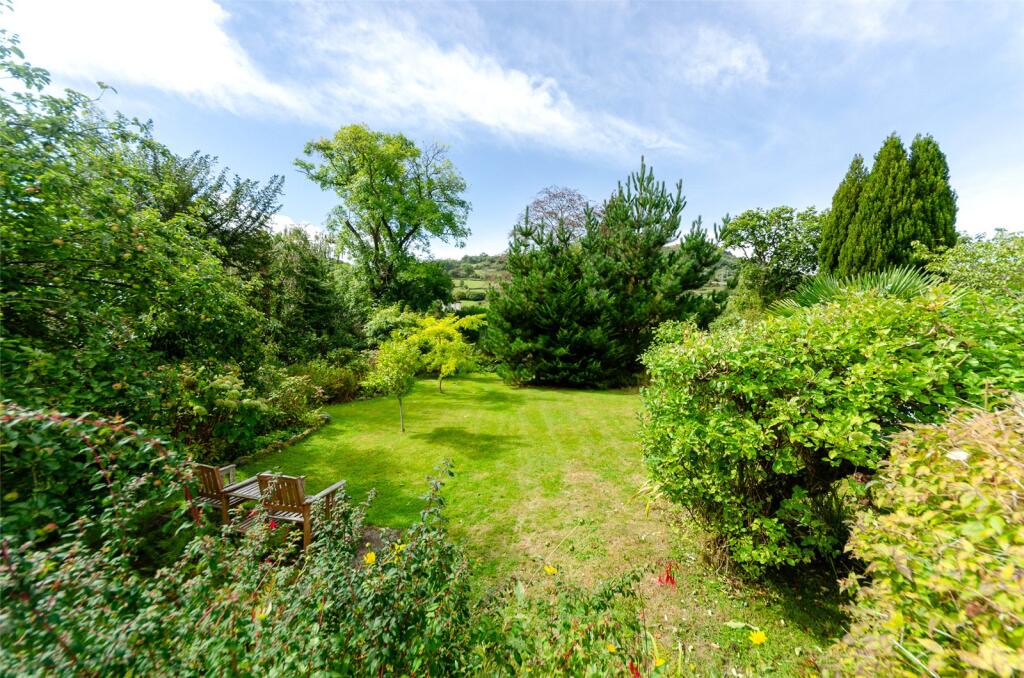 House in Llandudno - View 3