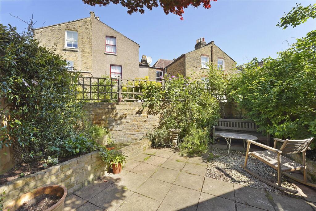 Apartment in London - View 4