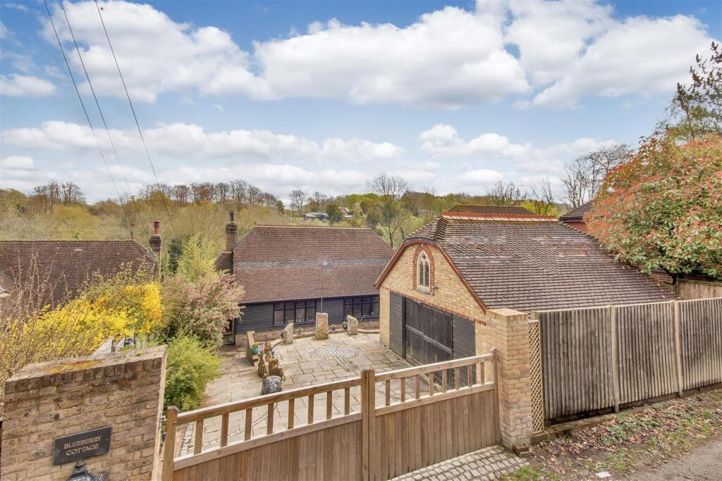 Main image of property: Wilsons Way, Meopham