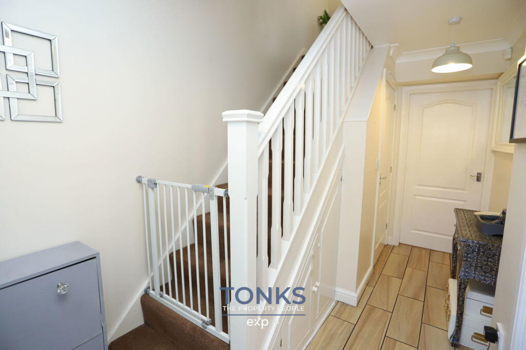 Additional image 11 of Spacious & tucked away in heart of Halesowen – The Rosegardens, Hagley Rd, B63 4JE