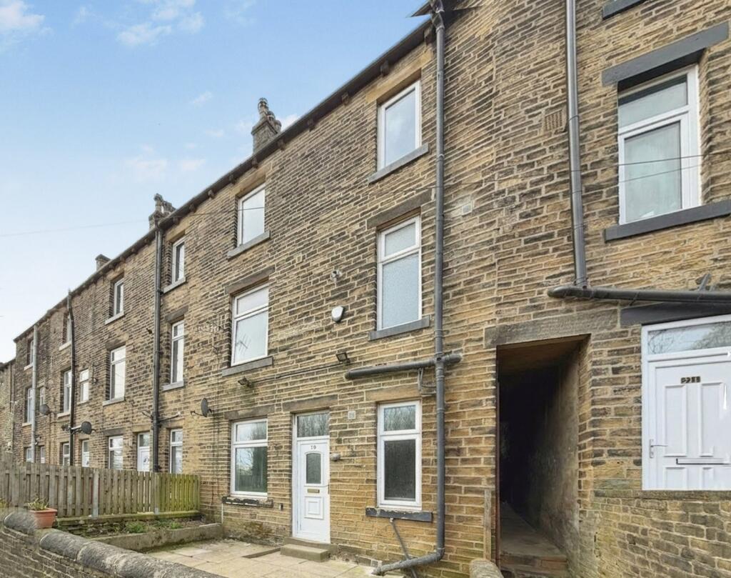 Main image of property: Ovenden Road Terrace, Halifax, West Yorkshire, HX3