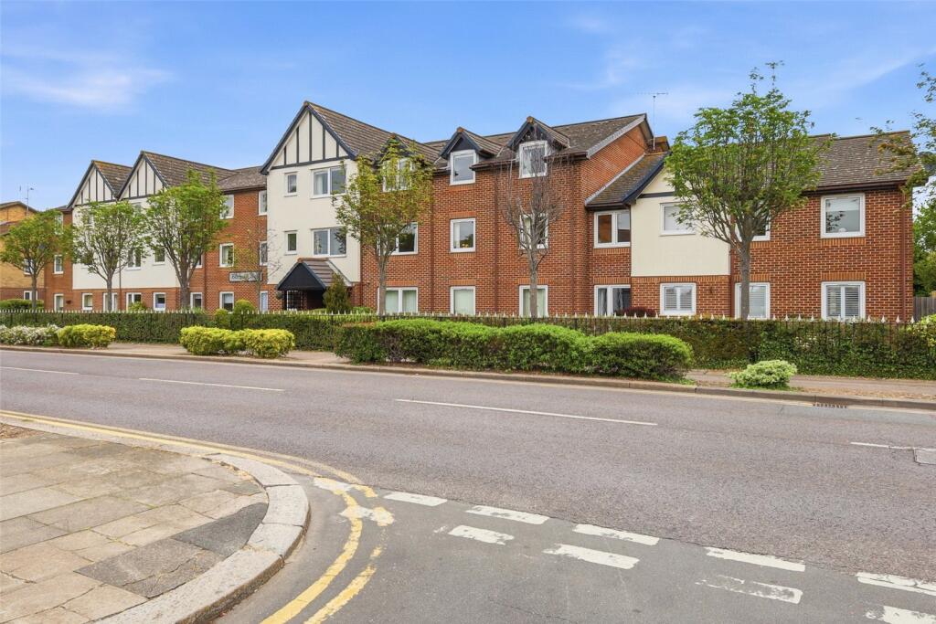 Main image of property: Station Road, Thorpe Bay, Essex, SS1