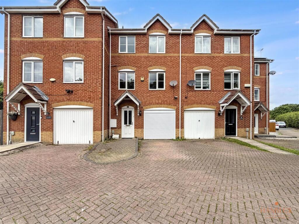 Main image of property: Templewaters, Kingswood, Hull