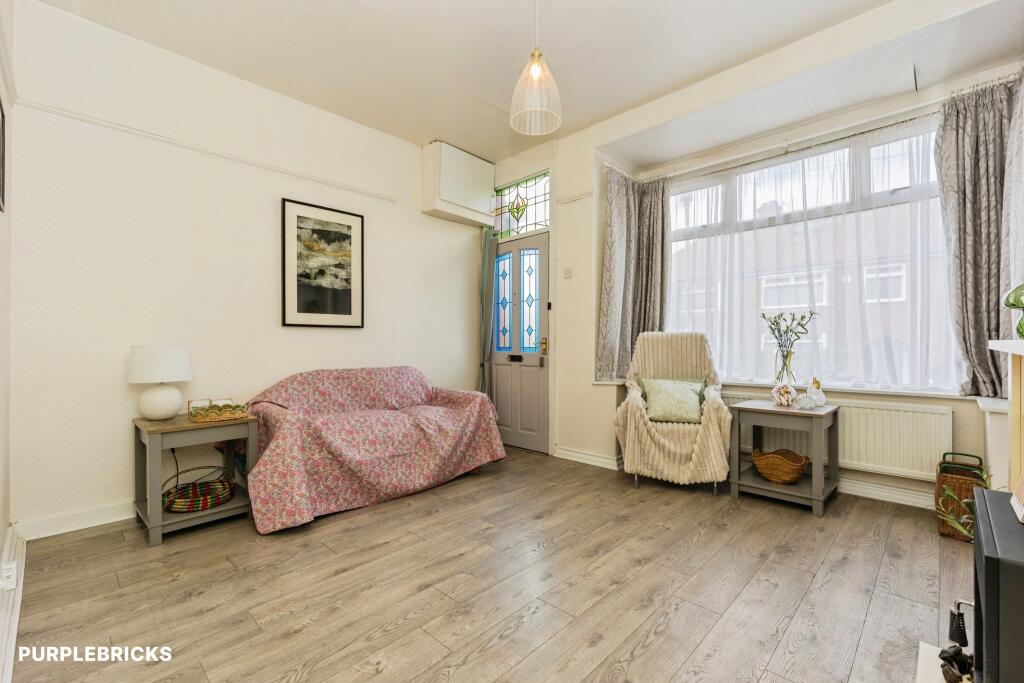 House in Tameside, Greater Manchester - View 4