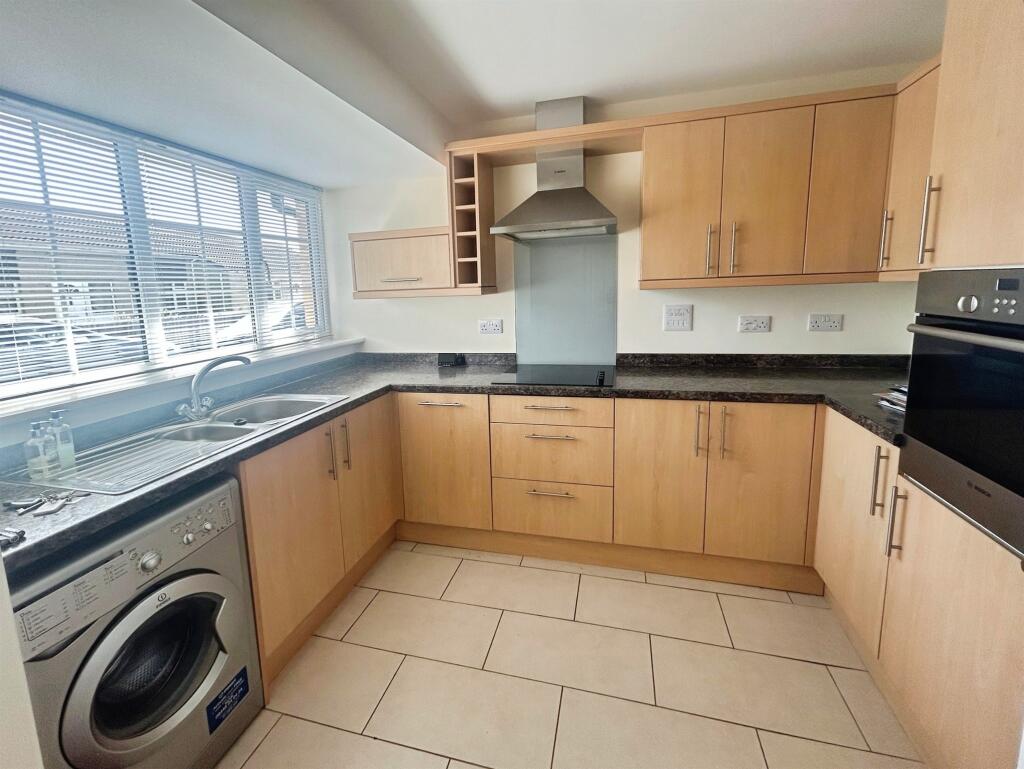 House in South Kesteven, Bourne - View 2