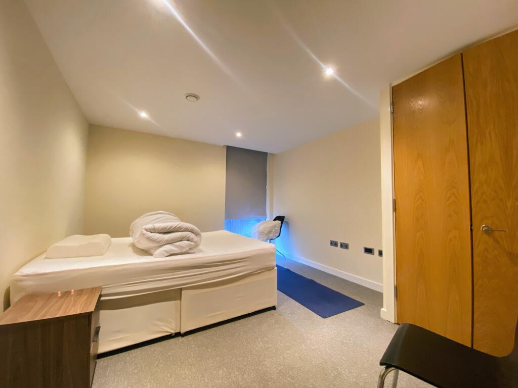 Apartment in Chelmsford - View 5