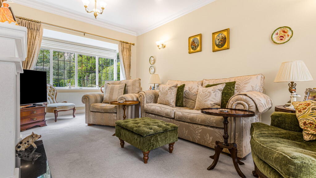Streetly Lane, Sutton Coldfield, B74 4TE photo 5
