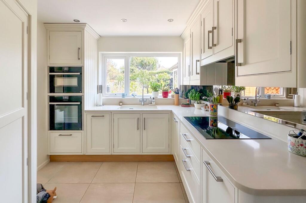 House in Brighton - View 5