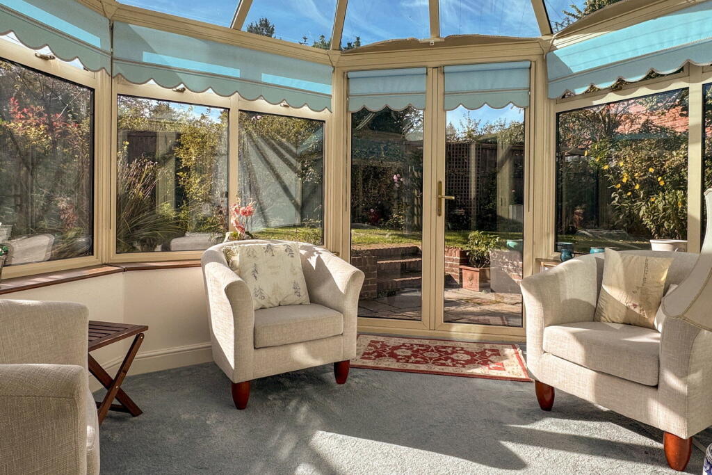 House in Winchester, Bishops Sutton - More