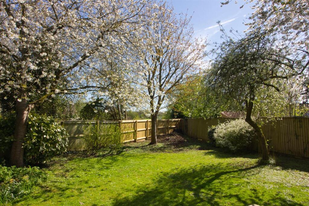 Frog Lane, Great Somerford, Chippenham photo 3