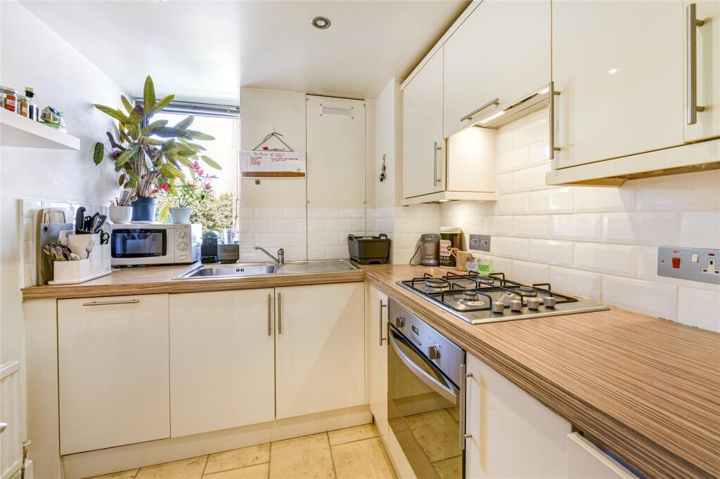 Apartment in London, Brompton - View 4