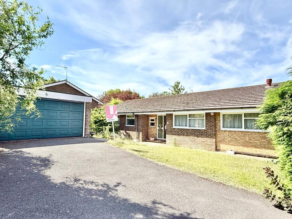 Main image of property: Mayell Close, Leatherhead, KT22