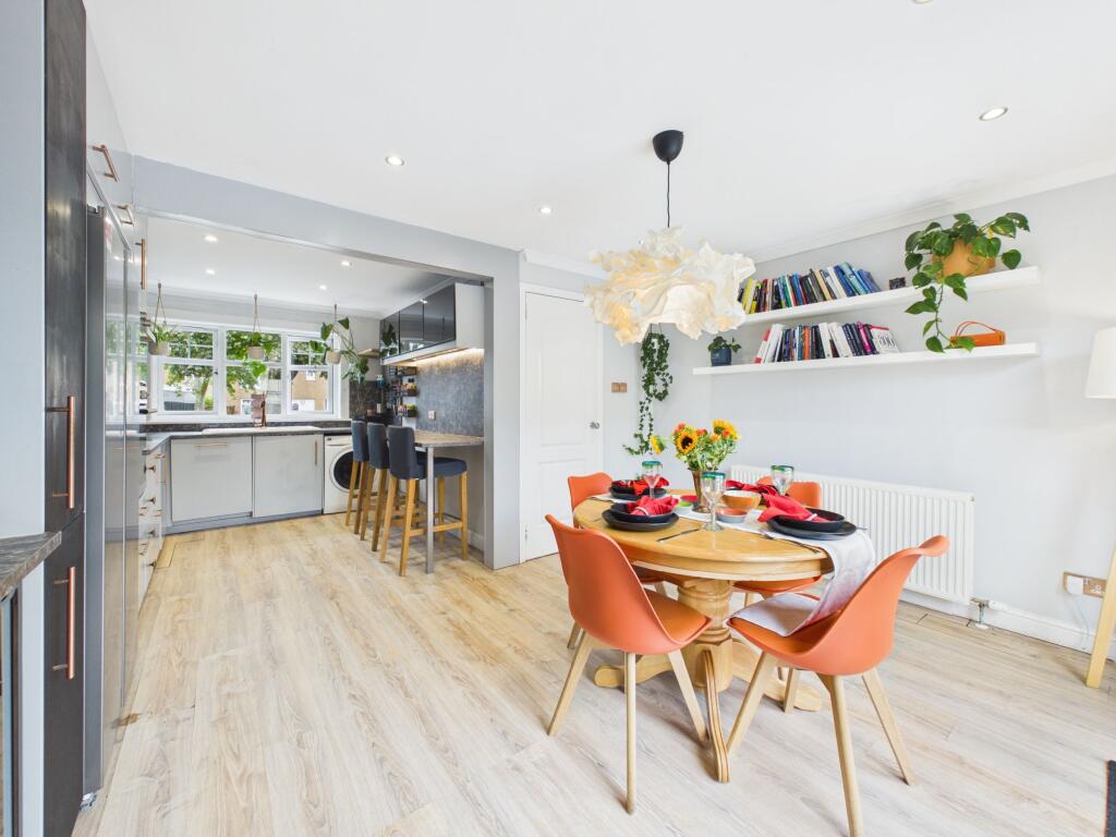 House in Motherwell - More