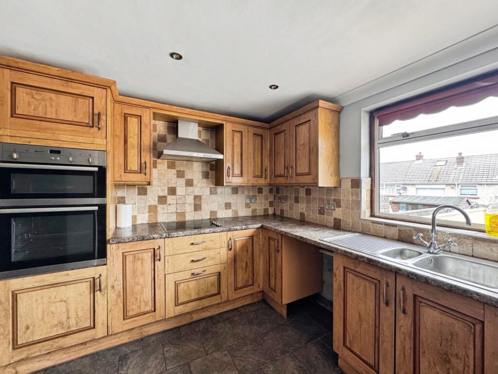 House in Llanmorlais, Llanrhidian Higher - View 5