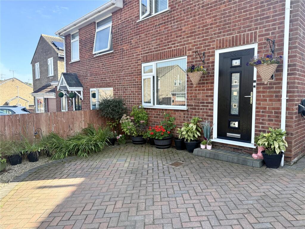 Main image of property: Pasture Rise, Bridlington, East Yorkshire, YO16