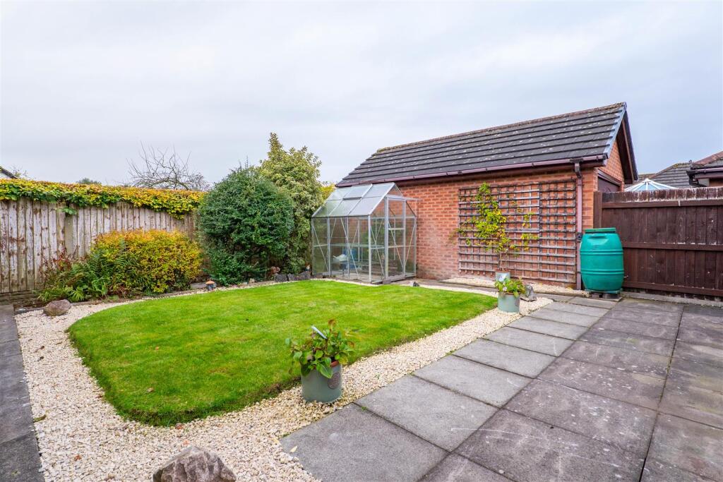 House in West Lancashire, Hesketh-with-Becconsall - View 4