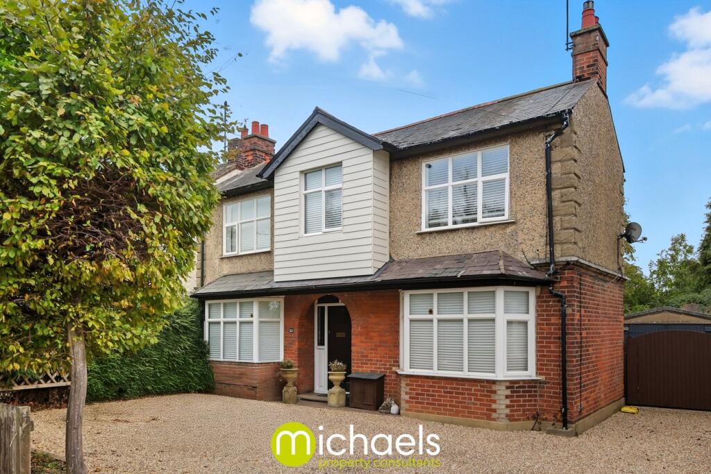 3 bedroom detached house for sale in Ipswich Road, Colchester ...