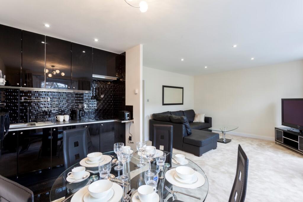 Main image of property: Beaufort Gardens, Knightsbridge, London, SW3 1PT