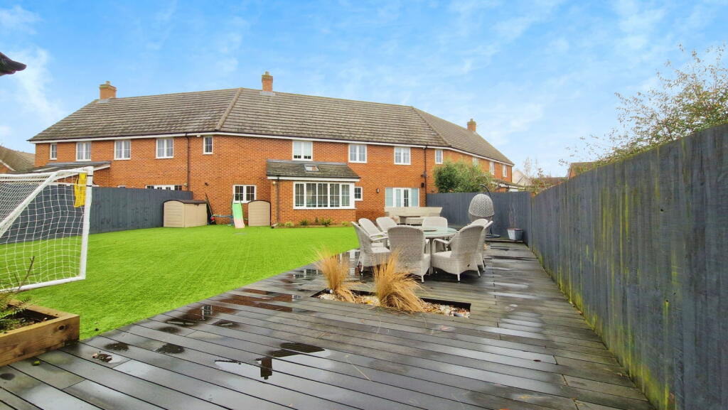 Main image of property: Haddesley Road, Little Canfield, Dunmow, CM6 1FB