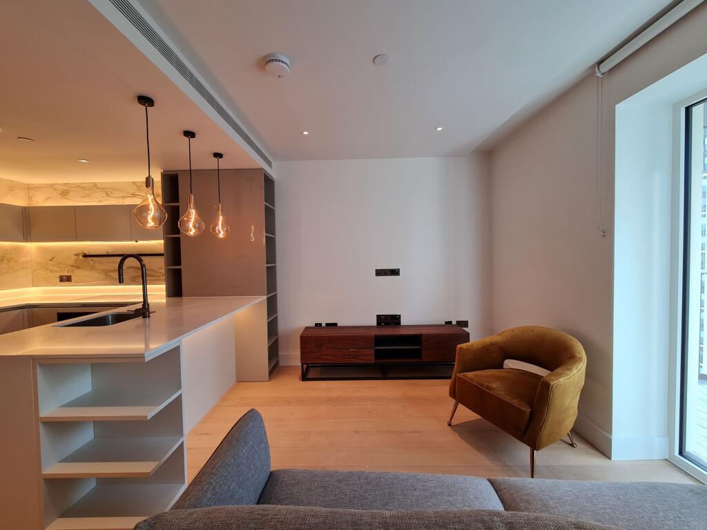 Apartment in London - View 2