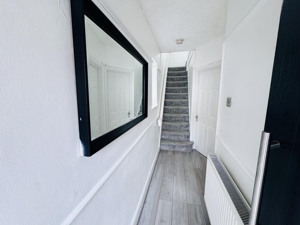 House in Luton, Limbury - View 3