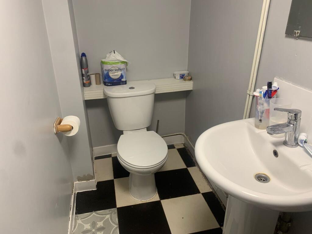 4 bedroom flat for rent