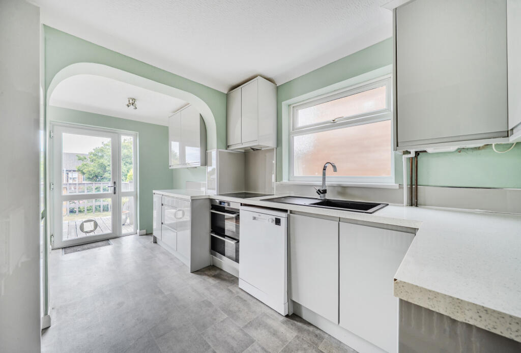 House in Tonbridge - View 2