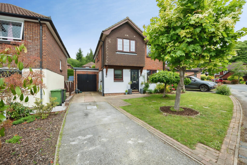 Main image of property: Mitre Copse, Bishopstoke, SO50