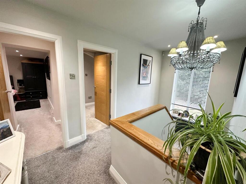 Additional image 18 of Ladymead, Glenlyon Avenue, Keighley