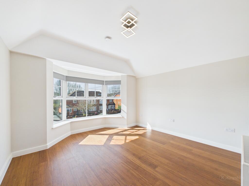 Apartment in High Wycombe, Sands - View 5