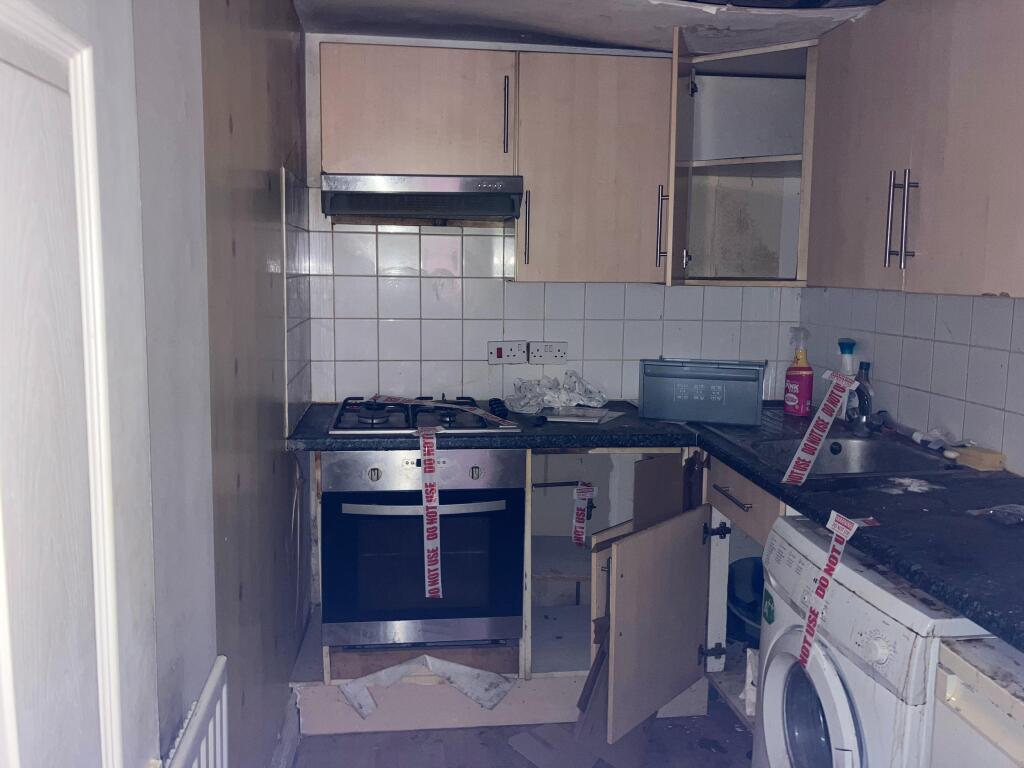 Apartment in Southampton - View 4